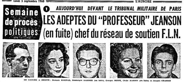 Une d'un journal de 1960 "Les adeptes du professeur Jeanson (en fuite), chef d'un réseau de soutien au FLN. Les portraits des accusé·es sont montrés en photo.